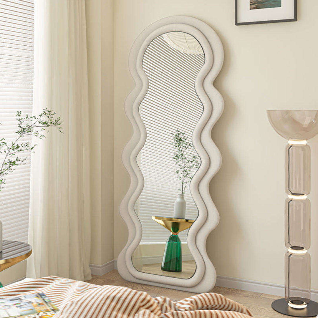 The Ripple Edge Mirror