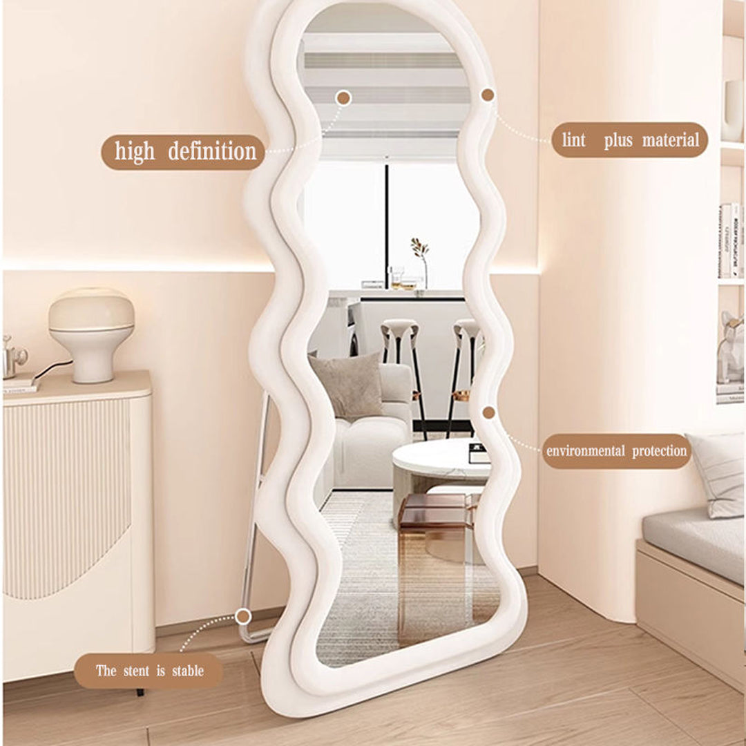 The Ripple Edge Mirror