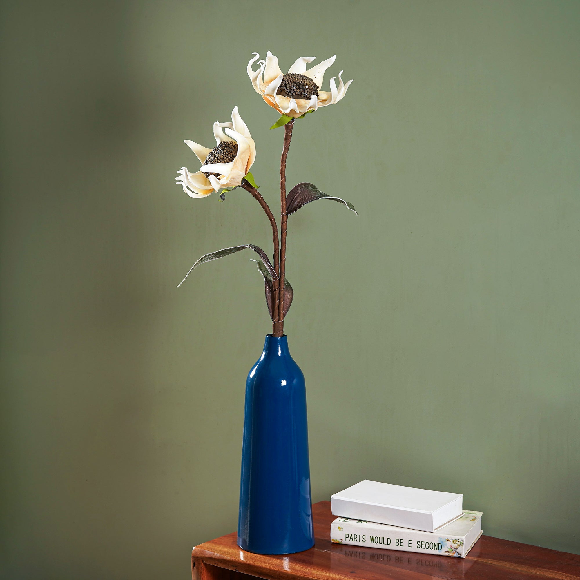 Dahlia Blossom - The Artment