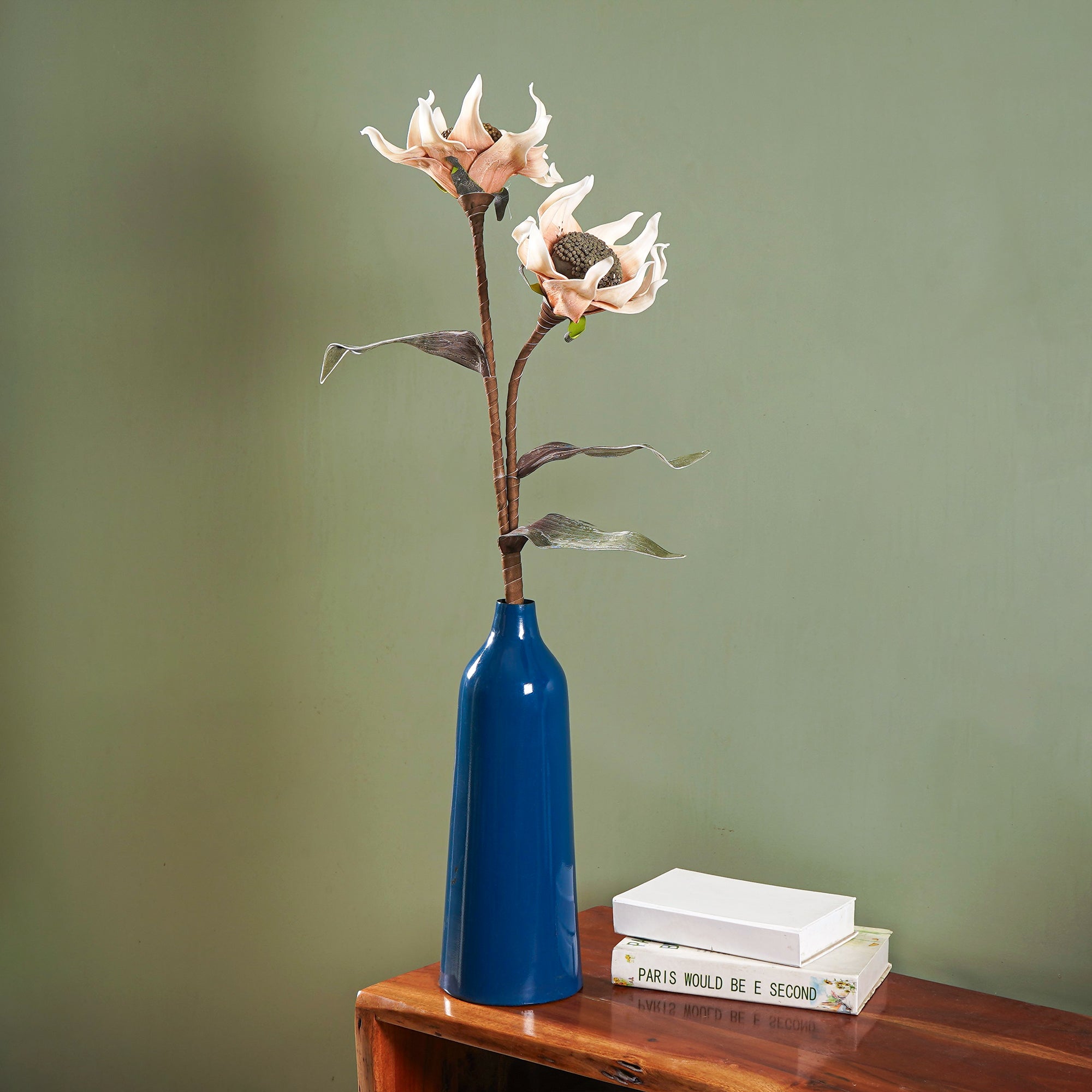 Dahlia Blossom - The Artment