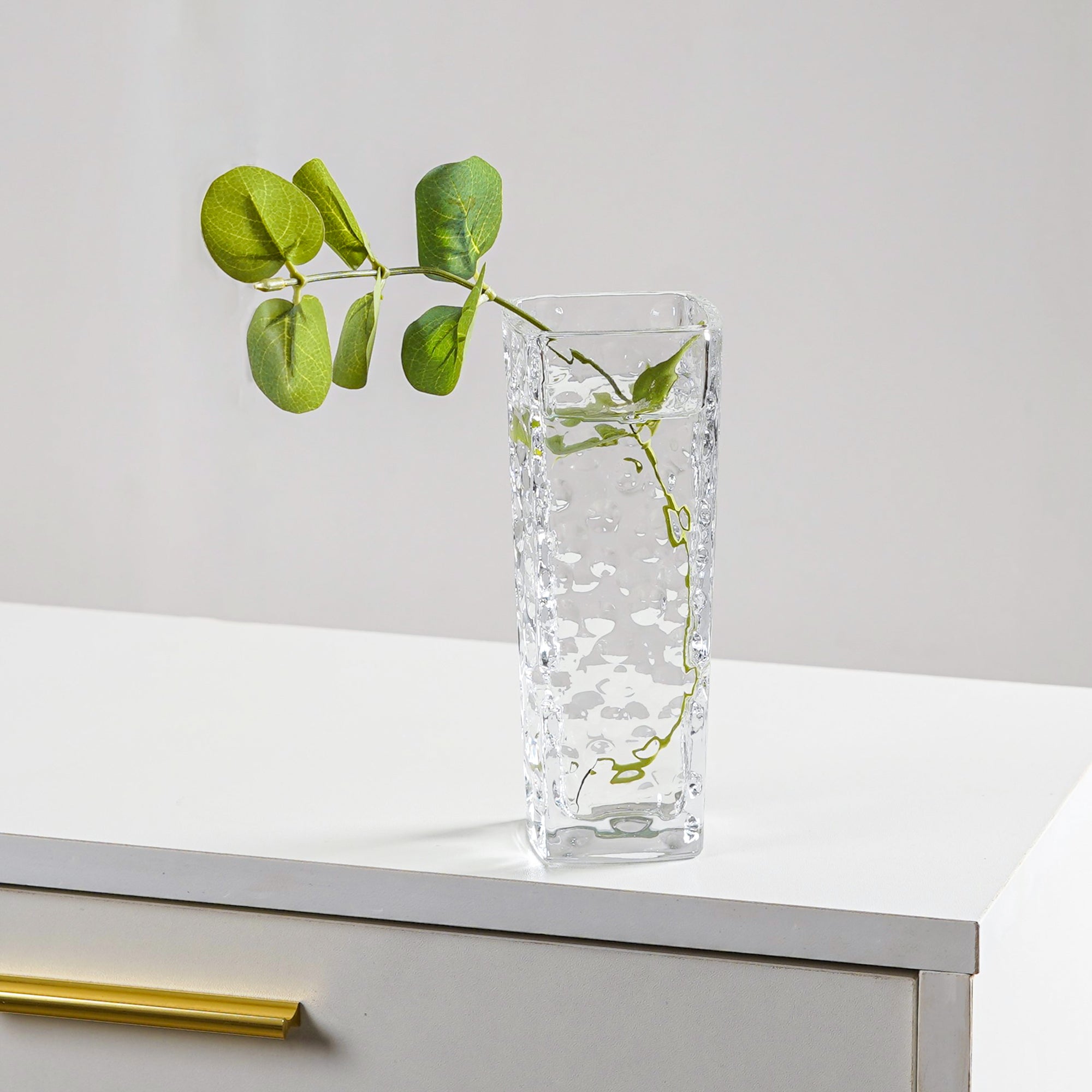 Minimal Frenzy Glass Vase - The Artment