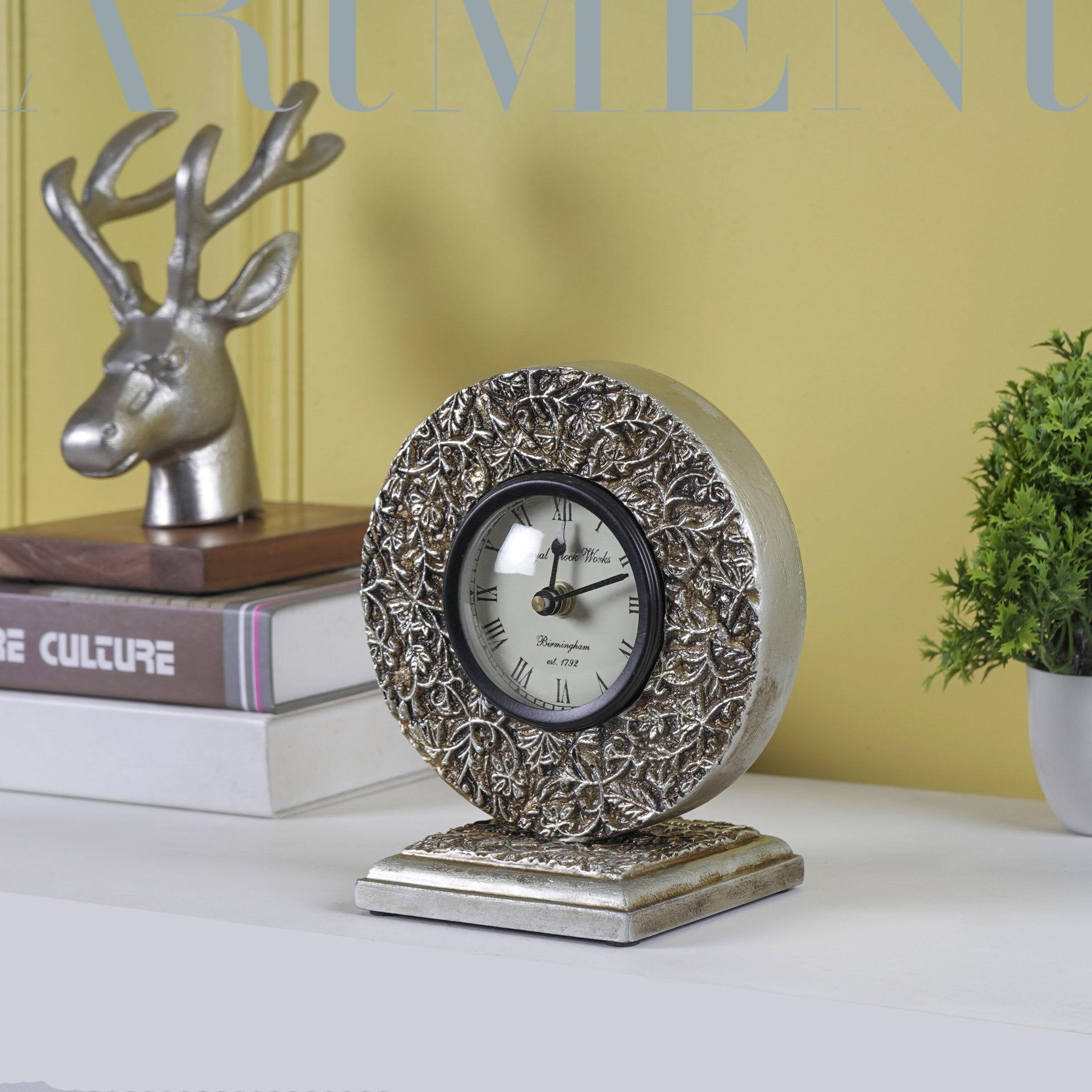 Renaissance Autumn Romance Table Clock - The Artment