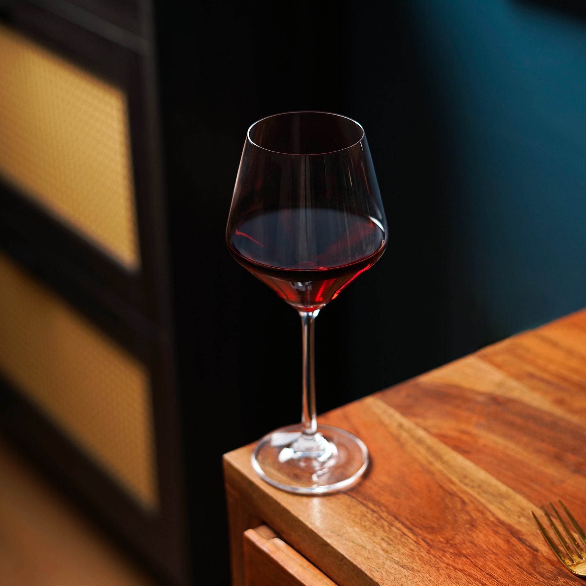 Sculpt Wine Glasses - The Artment