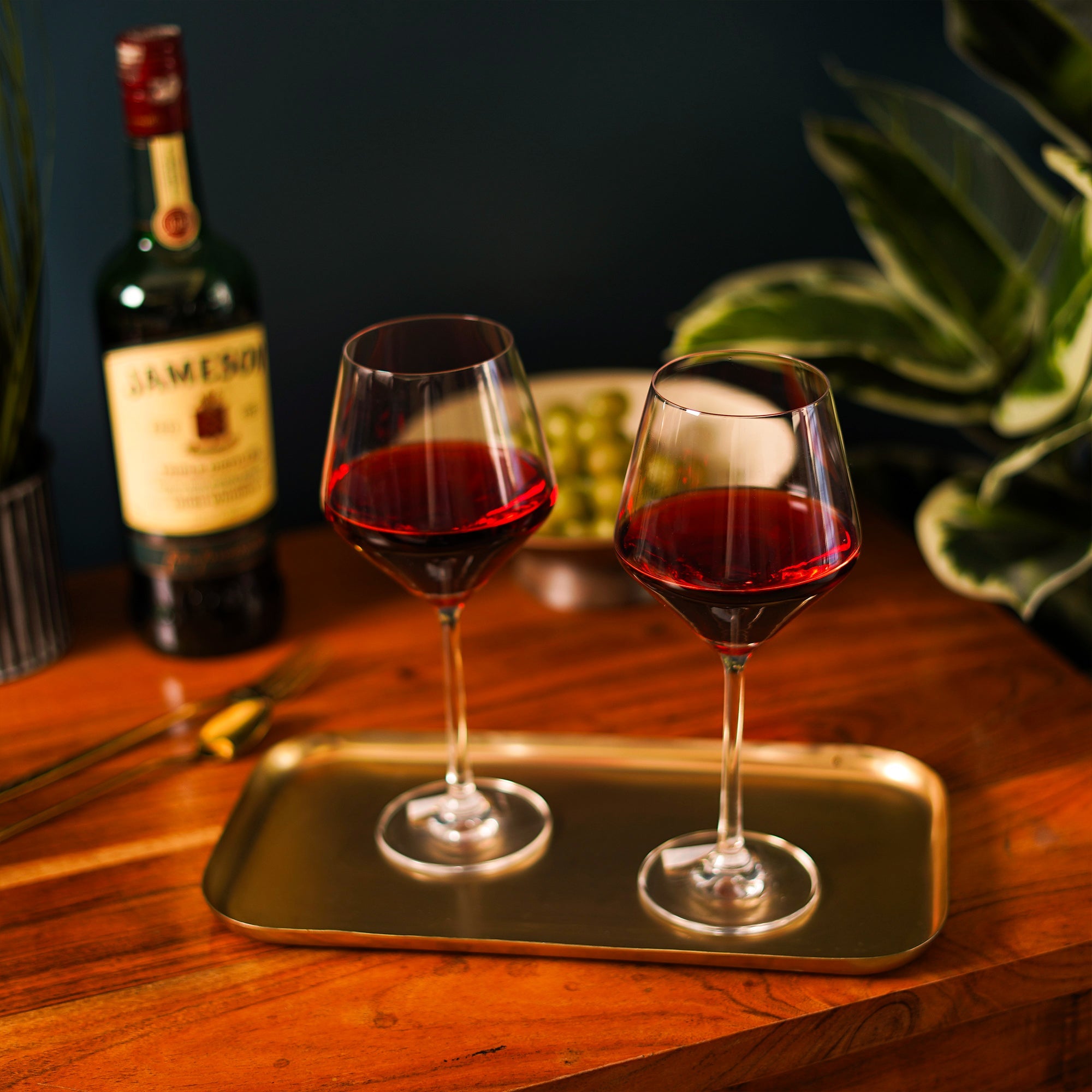 Sculpt Wine Glasses - The Artment