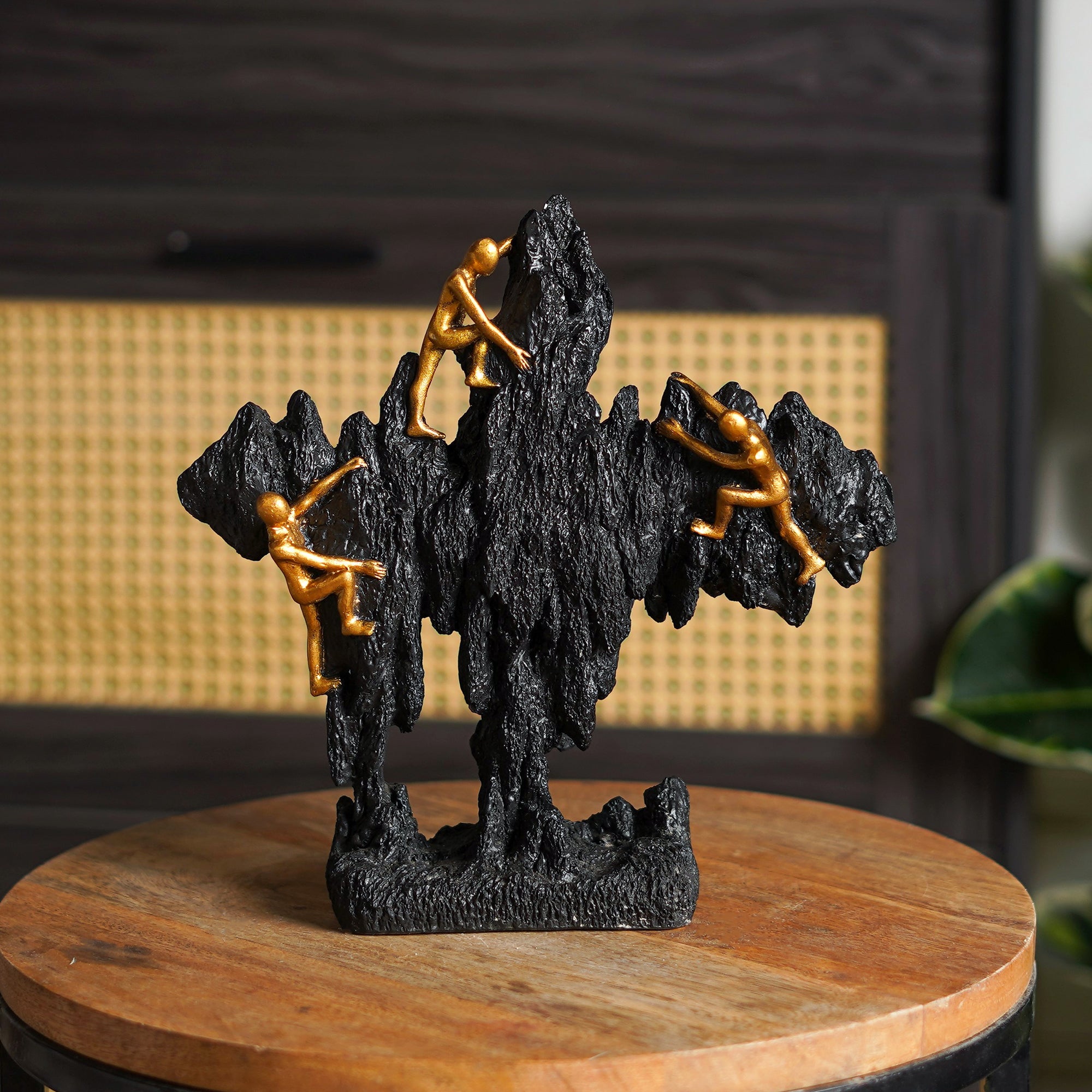 The Summit Strive - The Artment